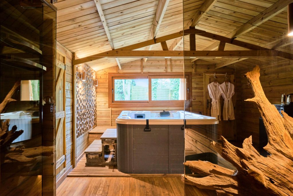 Spa privatif Lille Cottage Canadien 2